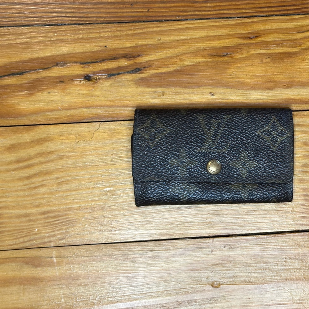 Louis Vuitton Monogram Key Holder